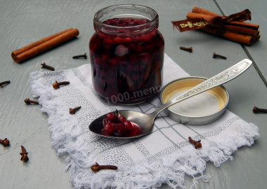 Soaked cranberries for winter