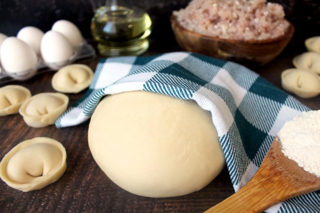 Dough for dumplings with milk