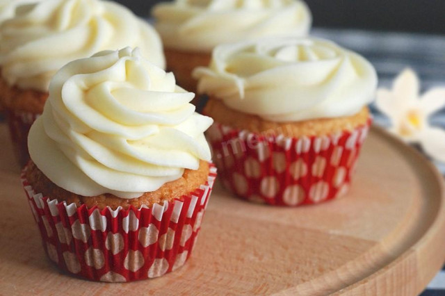 Mascarpone cream for cupcakes