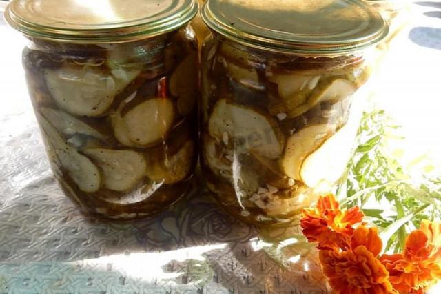 Cucumbers with ground black pepper