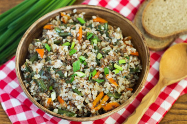 Buckwheat with string beans