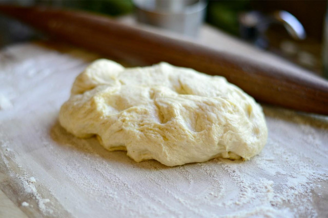 thin pita bread dough