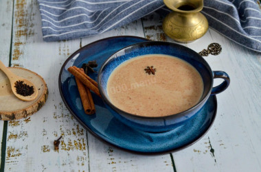 Masala tea with milk