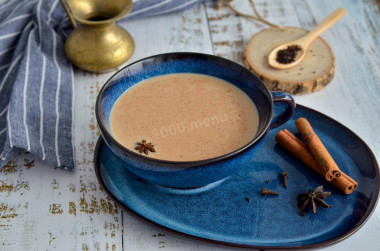 Masala tea with milk