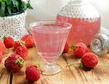 Strawberry tincture