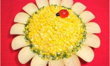 Sunflower salad with corn and mushrooms