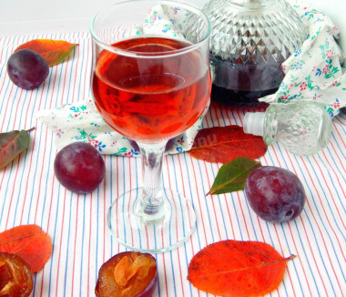 Plum liqueur home