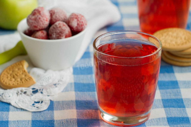 Strawberry juice from frozen strawberries