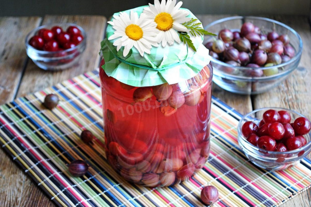 Gooseberry cherry compote