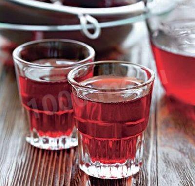 Plum liqueur with vodka