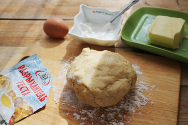 Shortbread dough for juicers on sour cream