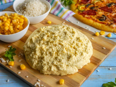 Gluten-free pizza dough