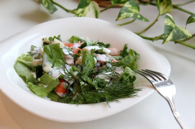 Seafood salad with cream