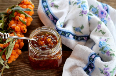 Sea buckthorn jam at home for the winter