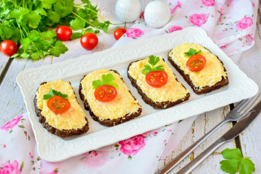 Sandwiches with black bread and cheese