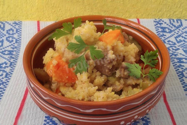 Millet porridge with meat