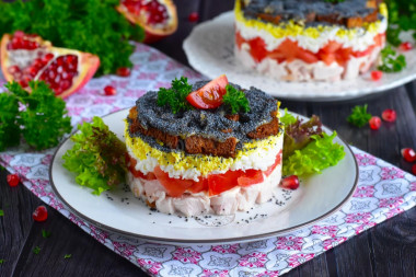 Stoned chicken salad with poppy seeds