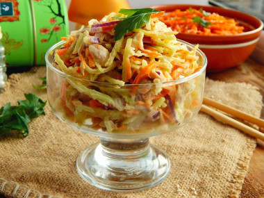 Chanterelle salad with Korean carrots