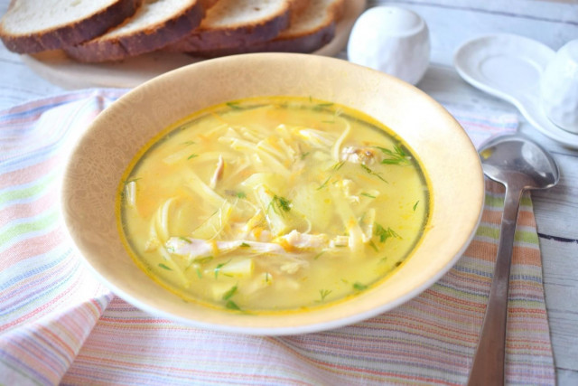 Soup with chicken and pasta