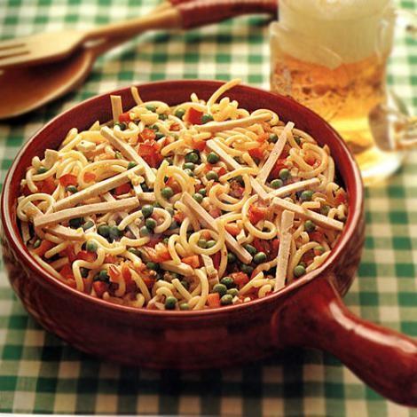 Danish salad with noodles