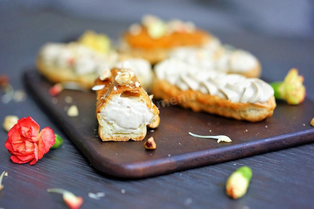 Eclairs with protein cream