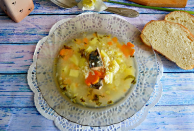 Fishy canned soup with millet