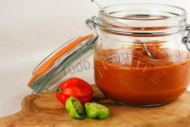 Hot tomato sauce