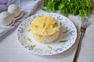 Salad with canned pineapple and chicken