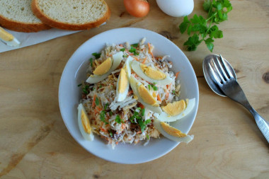 Salad with radish and meat