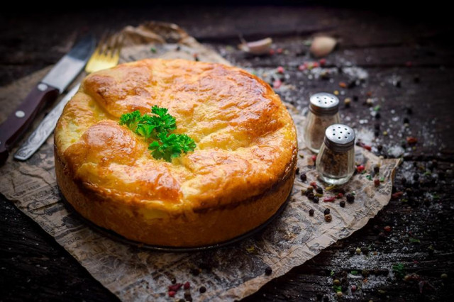 Chicken liver pie