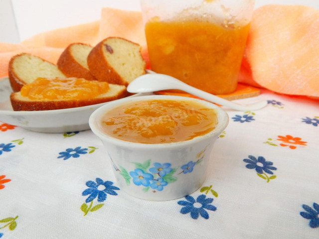 Apricot jam