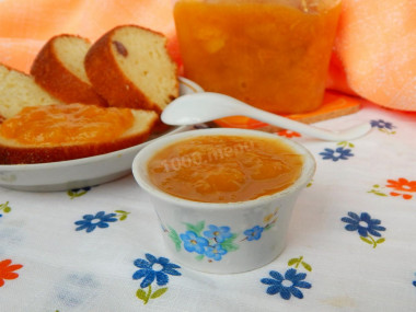 Apricot jam