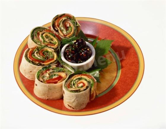 Tuna rolls in lavashe