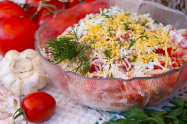 Tomato cheese and mayonnaise salad with garlic