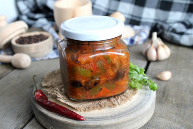 Eggplant for winter with bell pepper and garlic