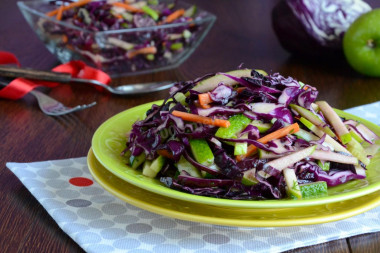 Blue cabbage salad