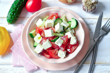 Salad with feta cheese and tomatoes