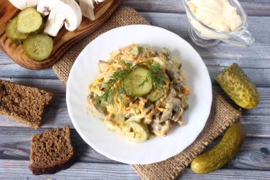 Belarusian salad with liver and mushrooms