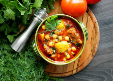 Chickpea and beef soup