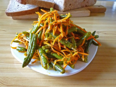 Korean string bean salad with carrots and vinegar