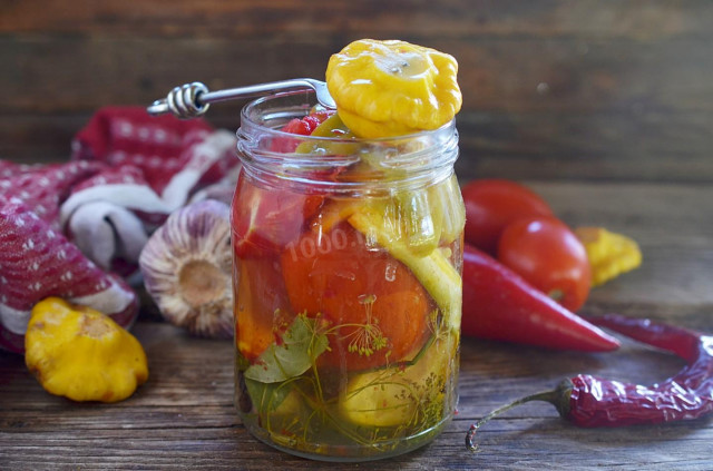 Squash with assorted tomatoes for winter