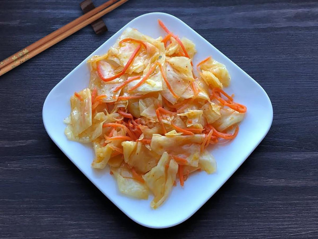 Cabbage with saffron pickled in Korean