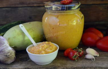 Squash caviar with garlic and tomato paste and with mayonnaise on