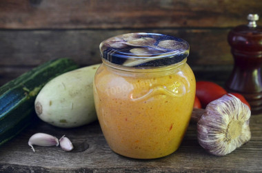 Squash caviar with garlic and tomato paste and with mayonnaise on