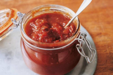 Apple chutney sauce