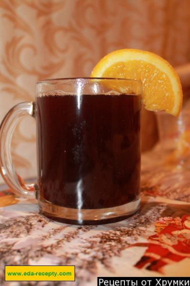 Mulled wine with orange for colds