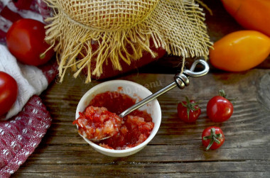 Tomatoes and peppers through a meat grinder for the winter