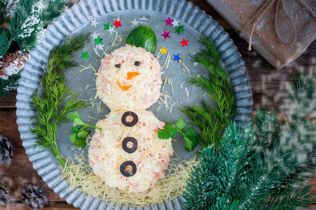 Salad Snowman