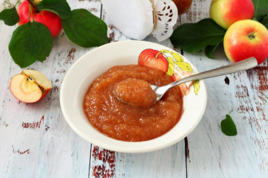 Apple jam for winter through a meat grinder