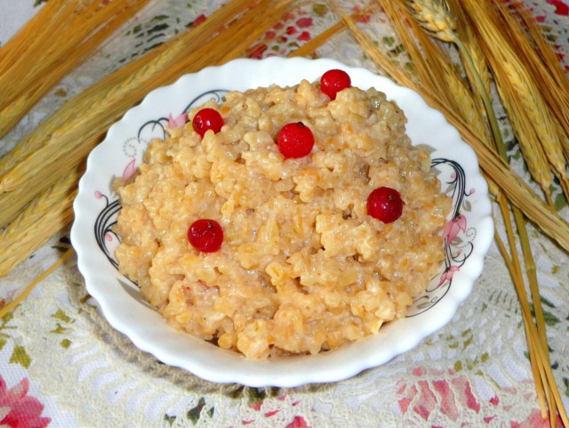 Bulgur with milk